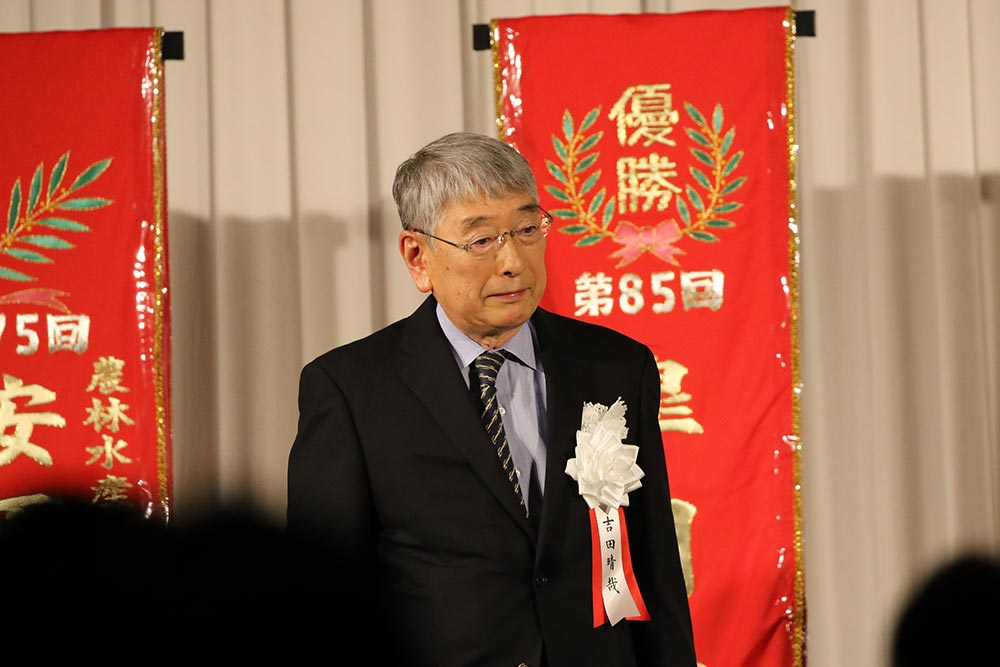 追分ファーム 吉田晴哉 代表